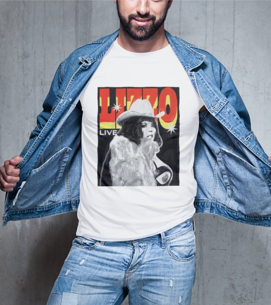 Lizzo Live Houston Mar 06 Texan Style Fur Coat Hat T-Shirt