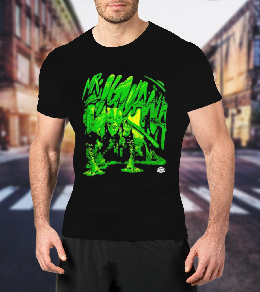 Mr Iguana AAA Lucha Libre Wrestler Crouching Masked Green Creature T-Shirt