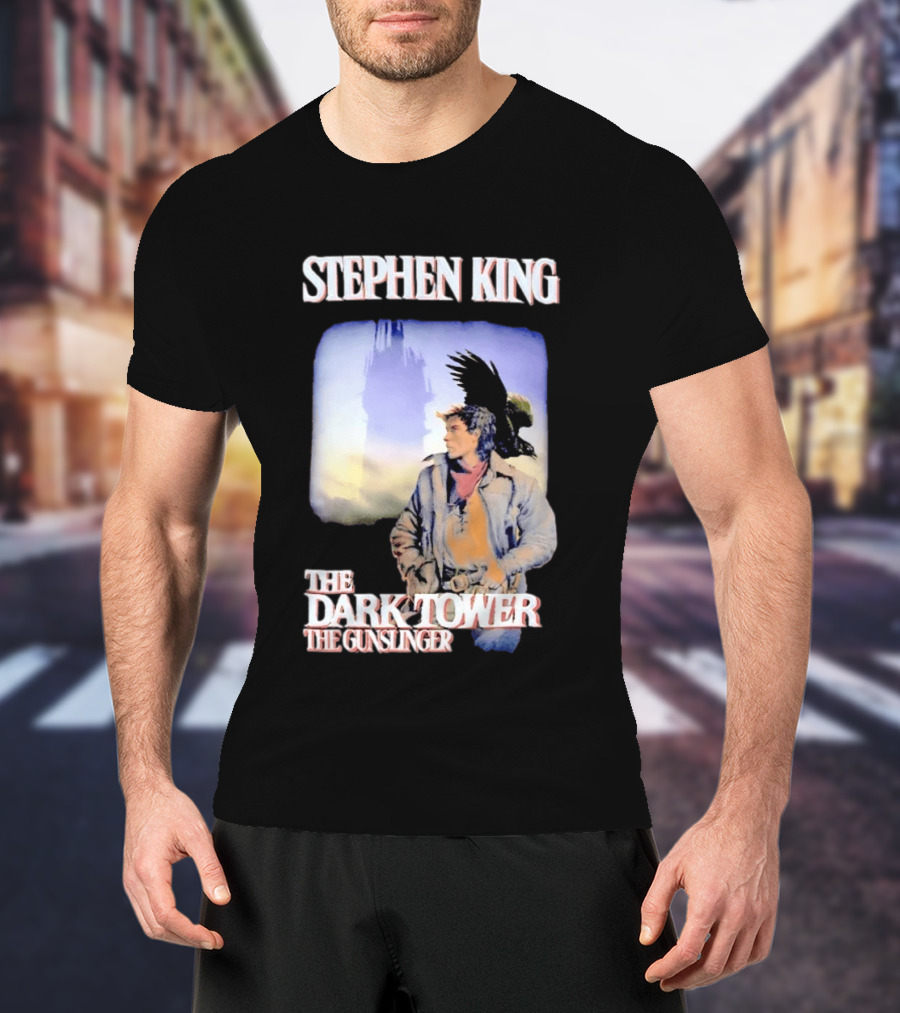 Stephen King The Dark Tower The Gunslinger Artwork With Gunslinger And Raven T-Shirt