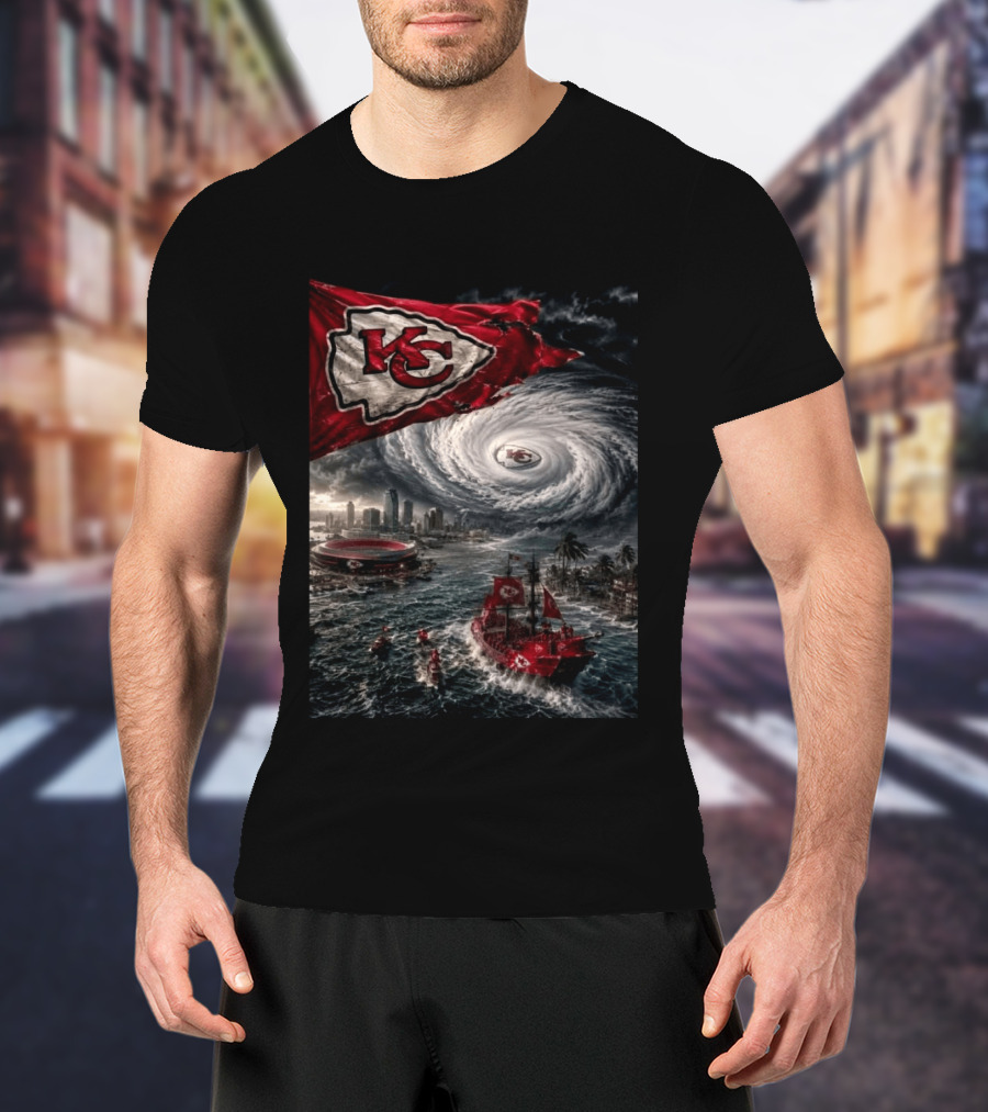 Tampa Bay You Better Start Boarding Up The Windows KC Football Storm Warning T-Shirt