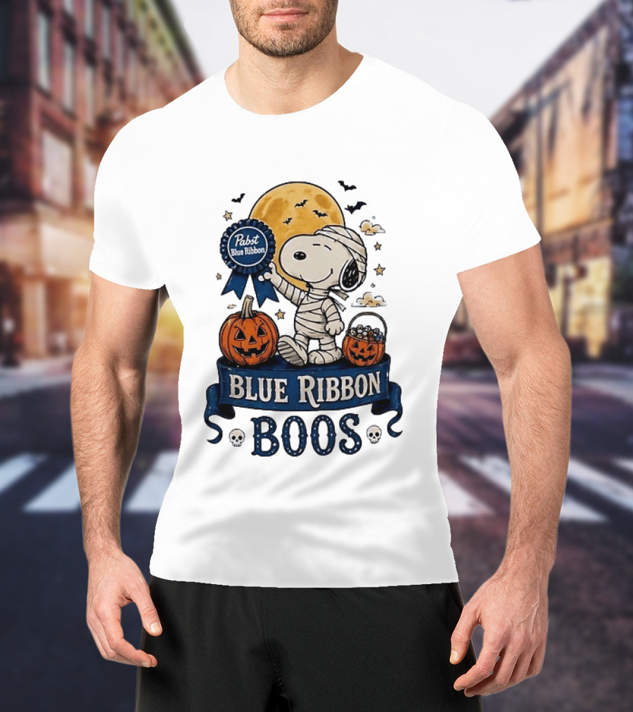 Pabst Blue Ribbon Snoopy Mummy Halloween Blue Ribbon Boos Pumpkin Moon Bats T-Shirt