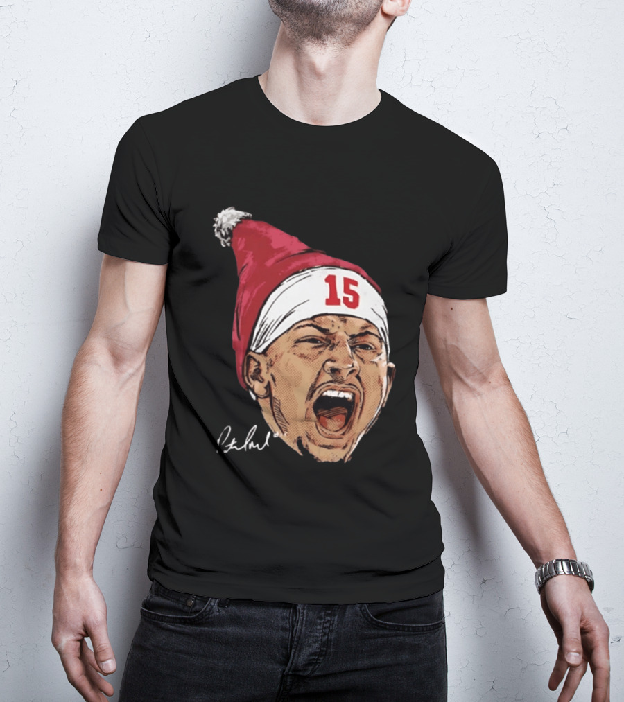 Pat Mahomes Screaming Face Red Santa Hat Number 15 Halftone Caricature T-Shirt