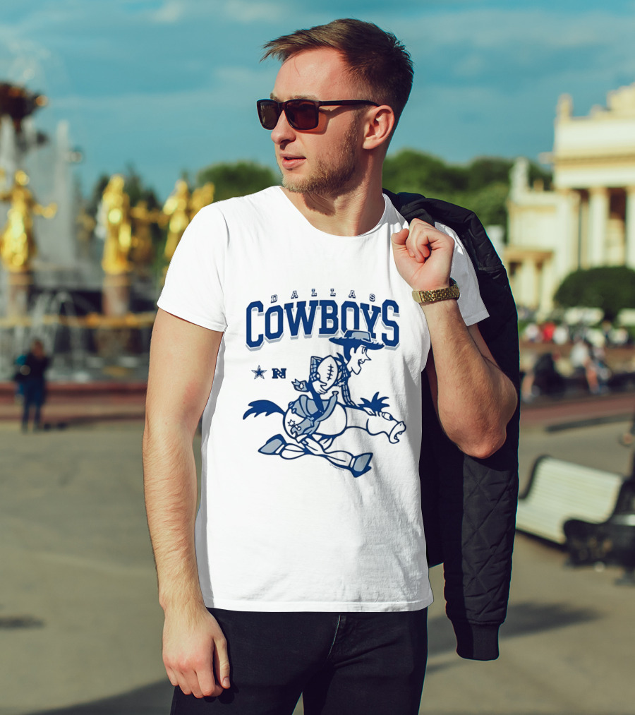 Woody Bullseye Dallas Cowboys Disney Mashup NFC Football T-Shirt