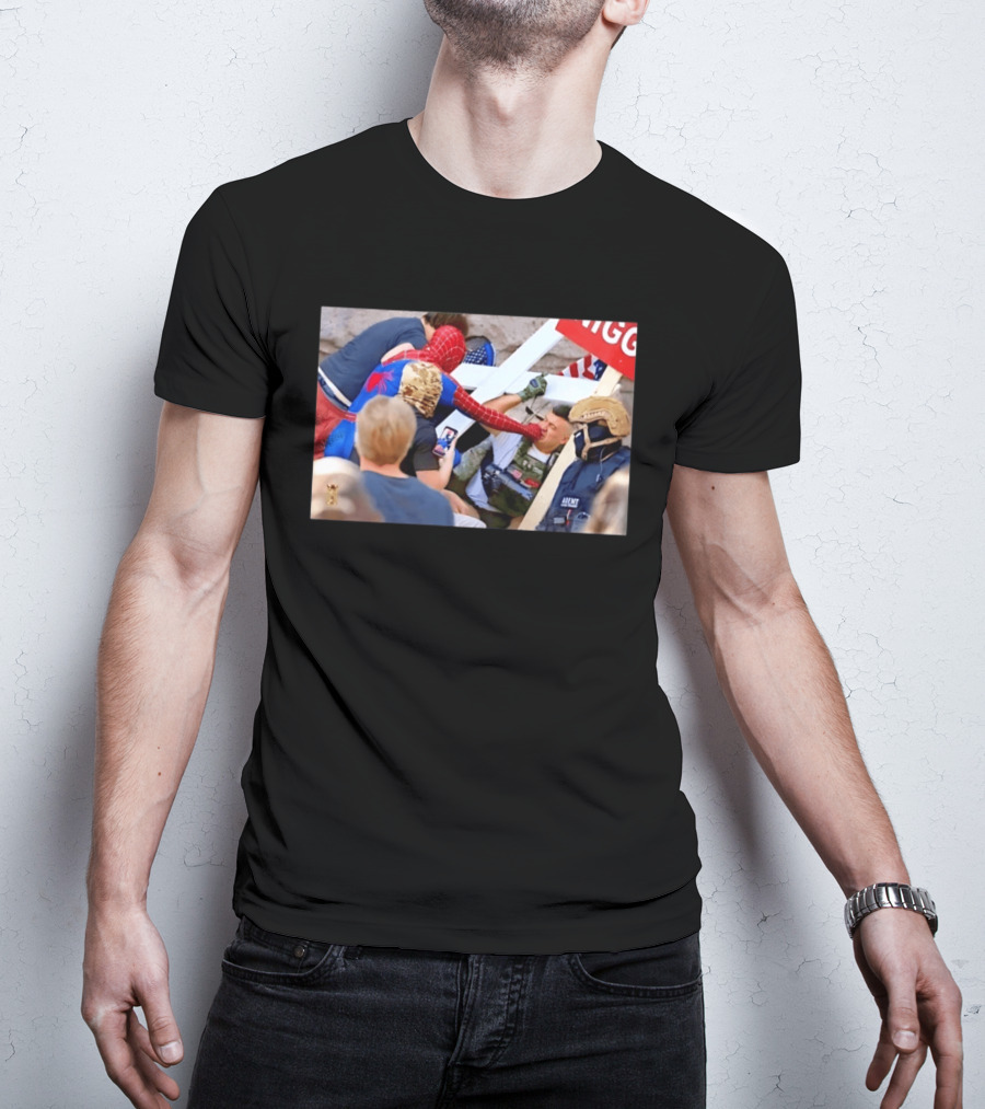 Spider Man Confrontation With Agent Superhero T-Shirt