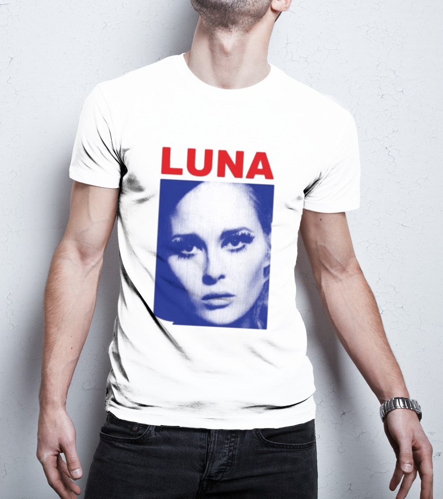 Luna Faye Retro Portrait Image T-Shirt