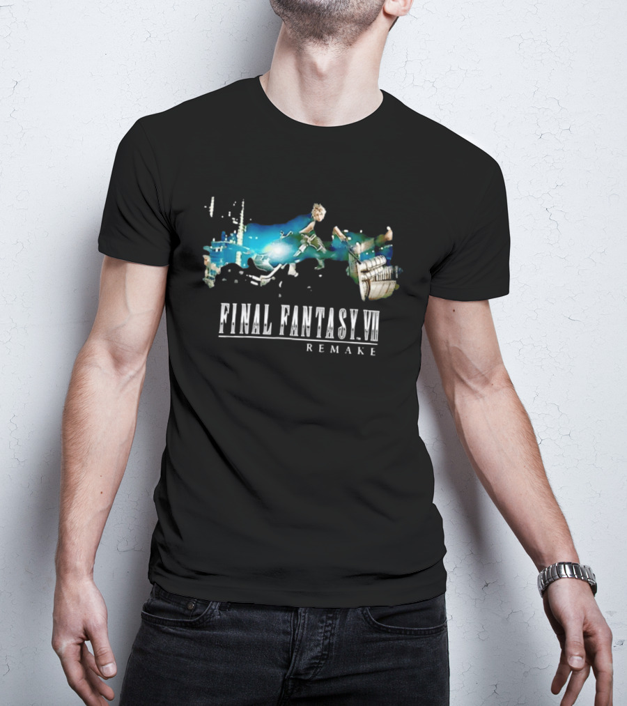 Cloud Strife Motorcycle Chase Final Fantasy VII Remake T-Shirt