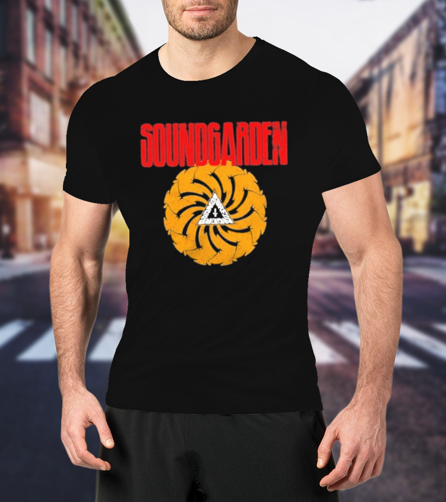 Soundgarden Badmotorfinger Album Grunge Rock Band T-Shirt