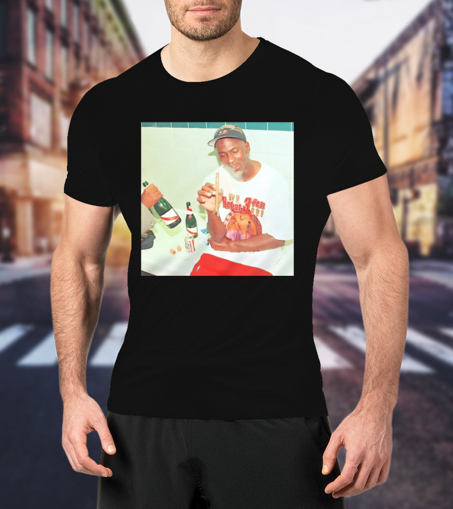 Michael Jordan Repeat 3 Peat Celebration Chicago Bulls Basketball T-Shirt