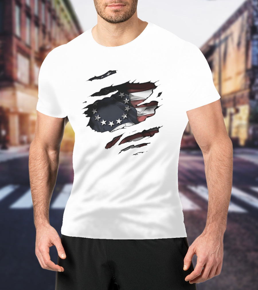 Betsy Ross American Flag Vintage Ripped Effect Patriotic T-Shirt