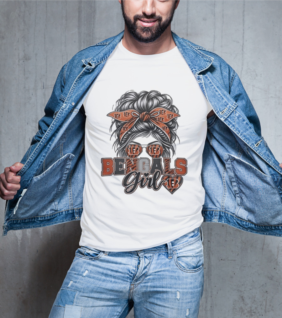 Bengals Girl Messy Bun Fan With Glasses And Bow T-Shirt