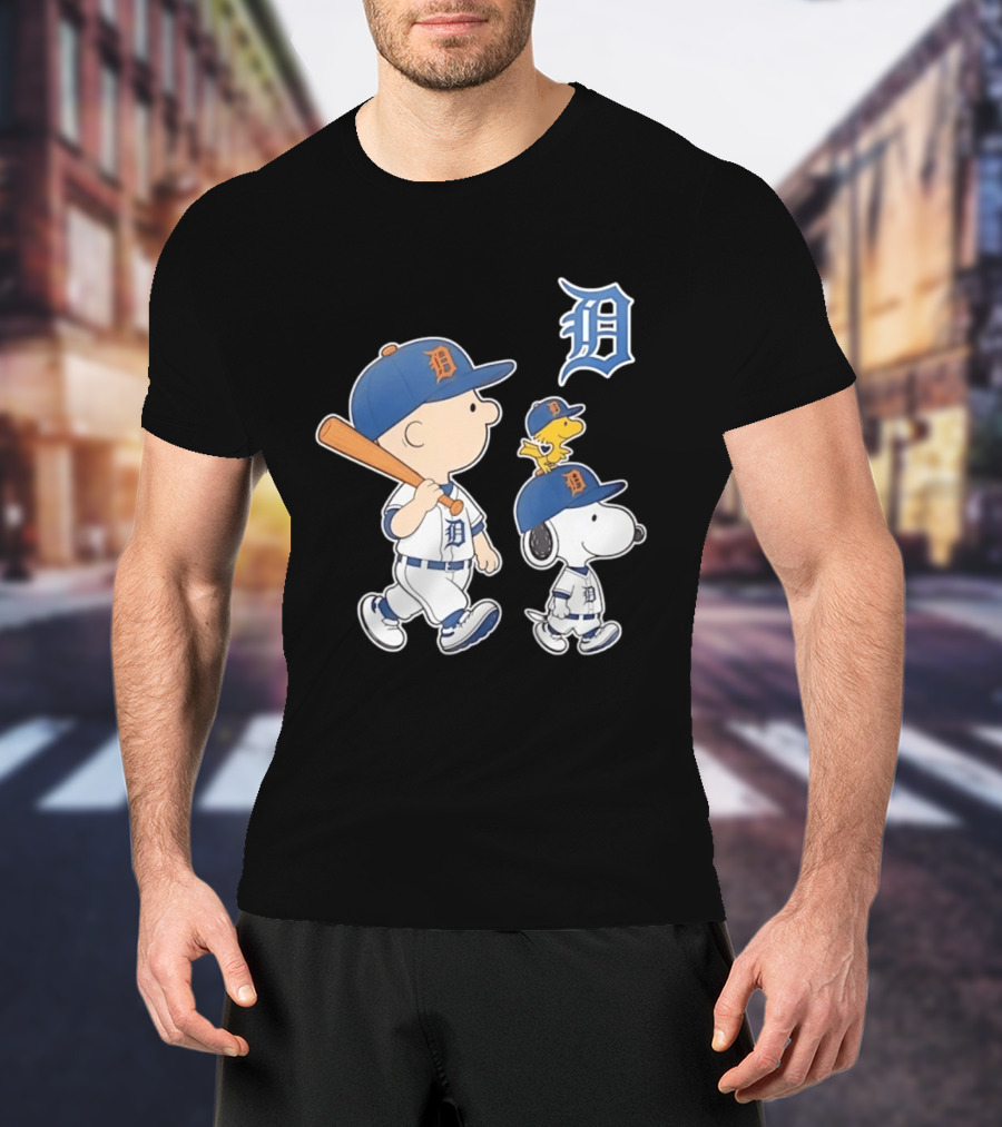 Charlie Brown Snoopy Woodstock Detroit Tigers Baseball Peanuts T-Shirt