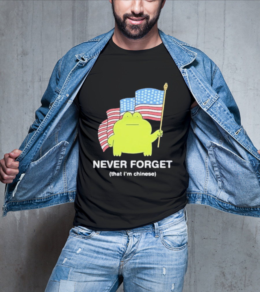 Frog Holding American Flags Never Forget That I'm Chinese T-Shirt