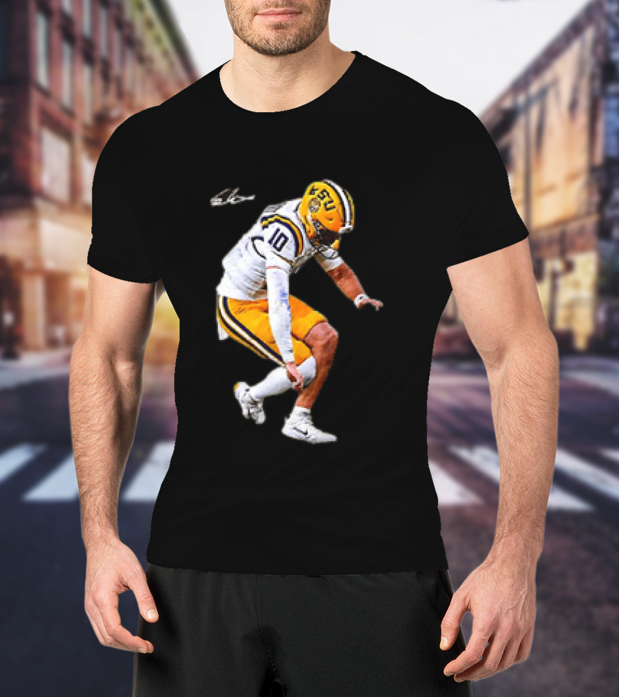 Garrett Nussmeier LSU Tigers Football Quarterback Action Play T-Shirt