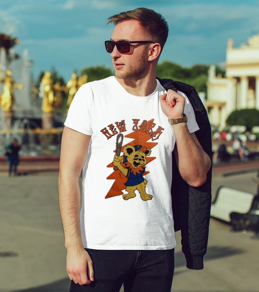 New York Grateful Dead Dancing Bear Batting Baseball Mets MLB T-Shirt