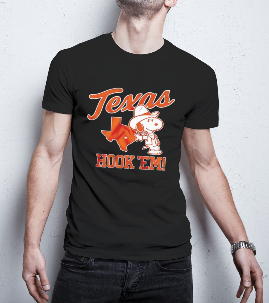 Texas Snoopy Hook 'Em Peanuts Cowboy Spirit T-Shirt