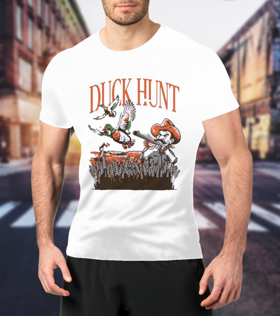 Duck Hunt Hunter Wildlife Outdoors Vintage Cowboy Shooting Scene T-Shirt