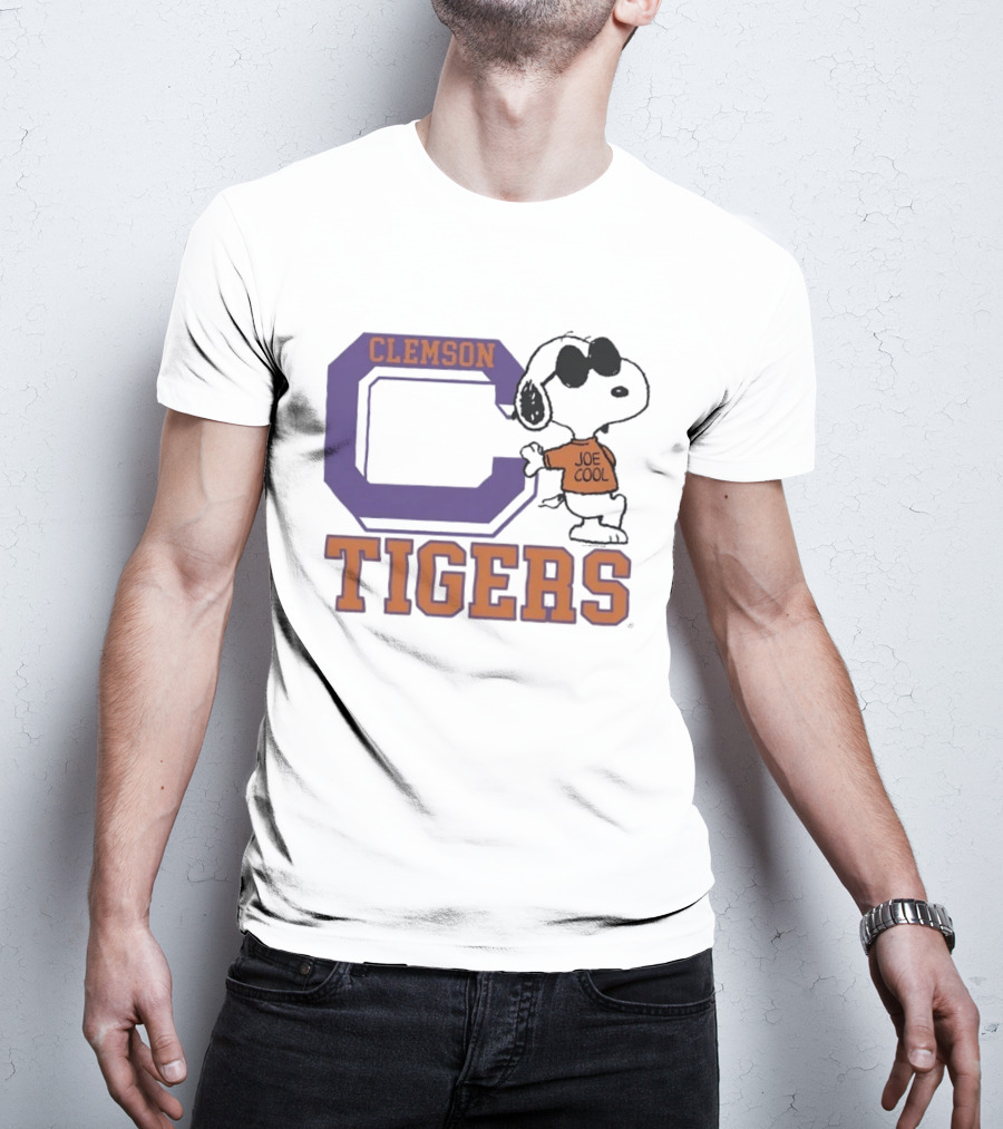 Clemson Tigers Snoopy Joe Cool Peanuts College Sports T-Shirt