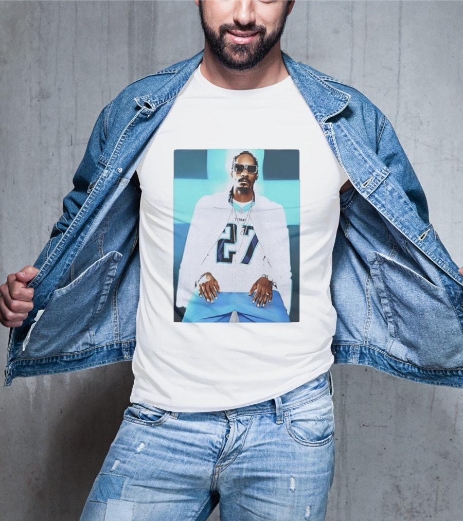 Tennessee Titans 27 Jersey Worn By Snoop Dogg T-Shirt