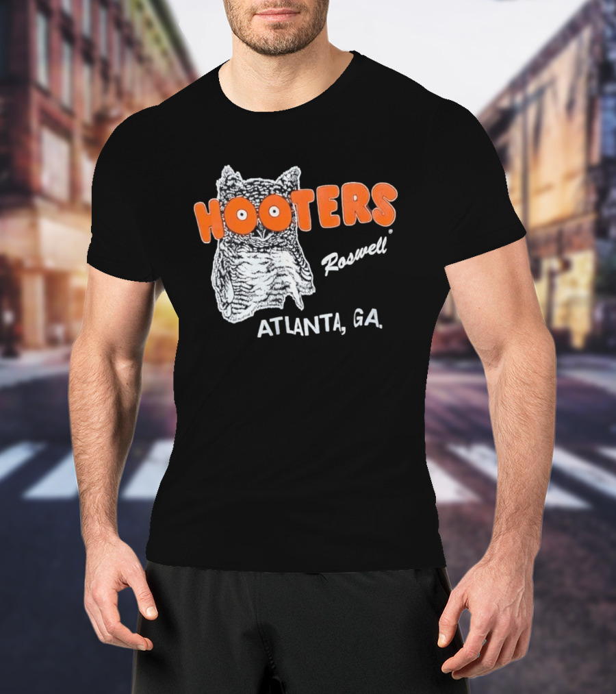 Hooters Roswell Atlanta GA Owl T-Shirt