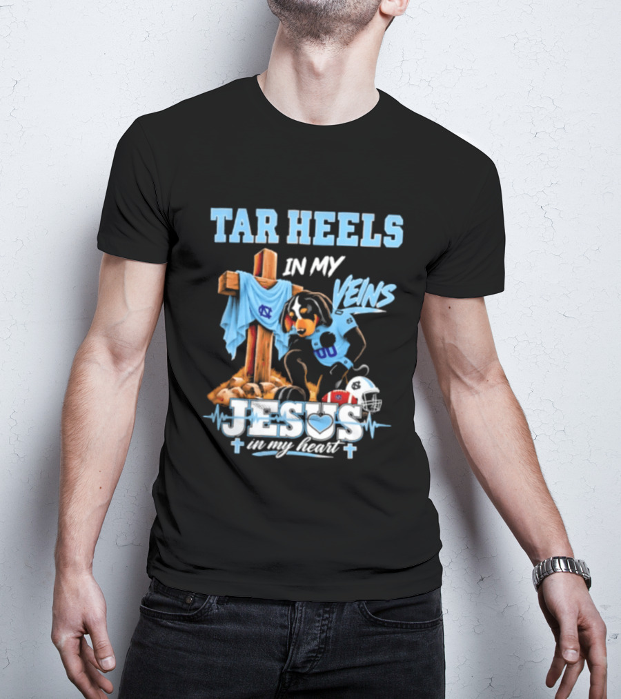 Tar Heels In My Veins Jesus In My Heart Football Dog T-Shirt