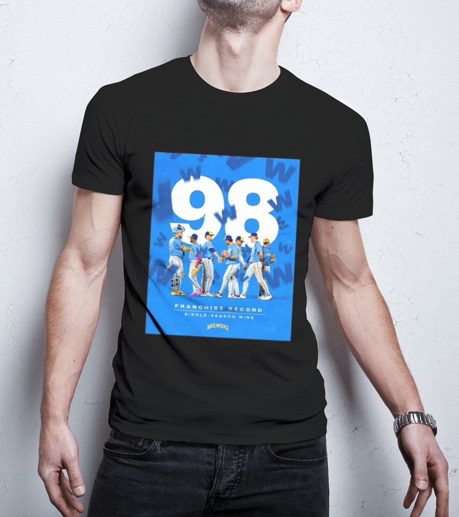 Milwaukee Brewers 98 Franchise Record Single Season Wins Team Celebration T-Shirt