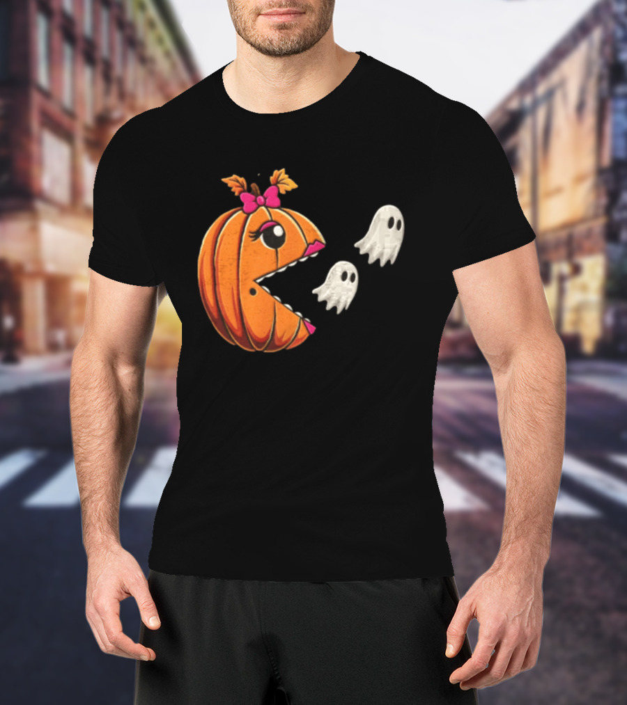 Ms Pac Man Pumpkin Shape Halloween Ghosts T-Shirt