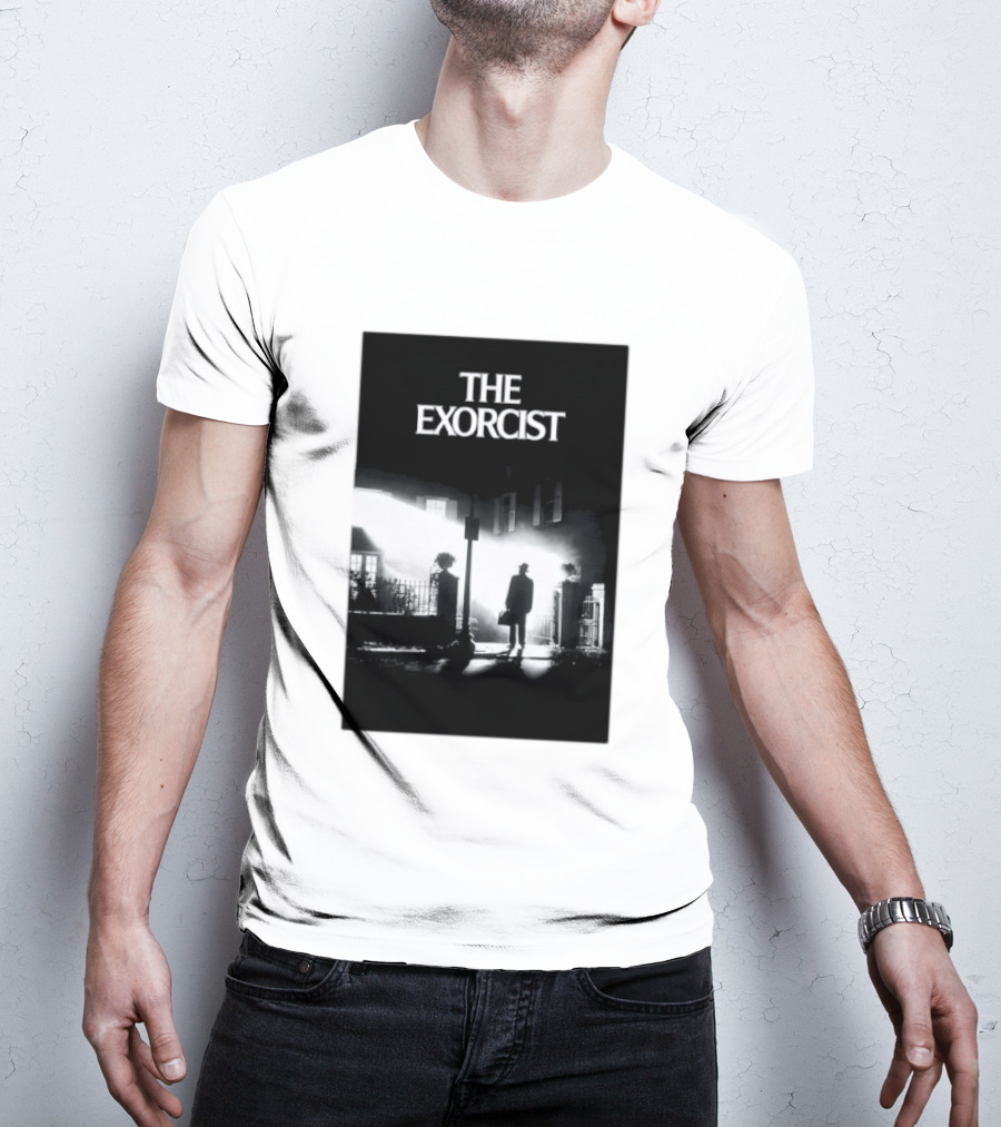 The Exorcist Iconic Horror Movie Walking Man Shadow Scene T-Shirt