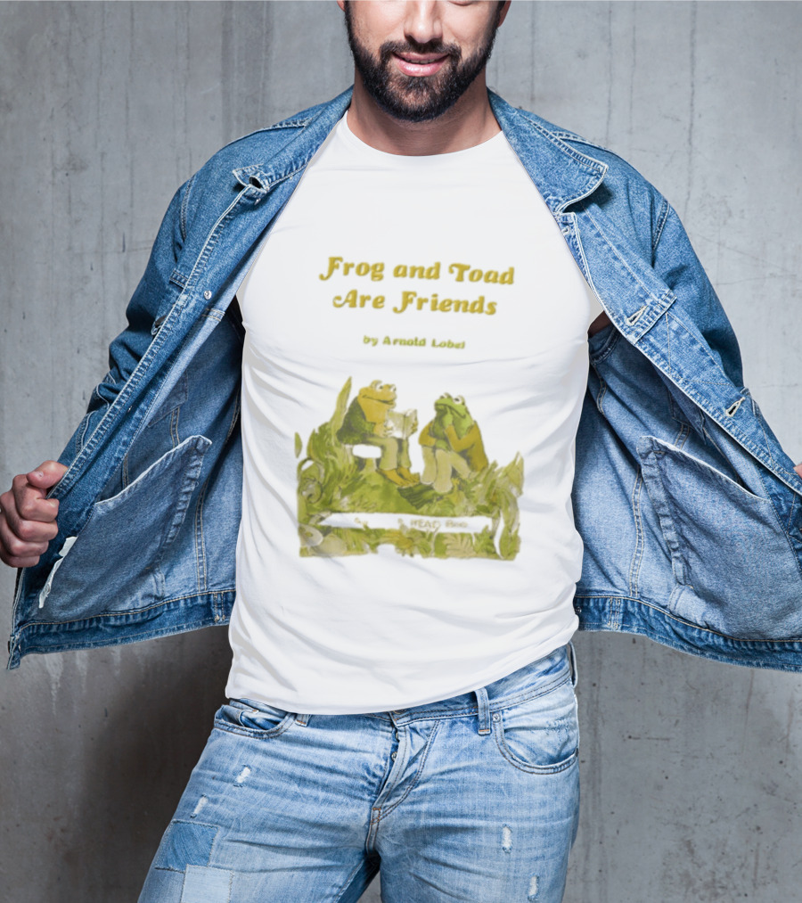 Frog And Toad Are Friends By Arnold Lobel Book Cover T-Shirt