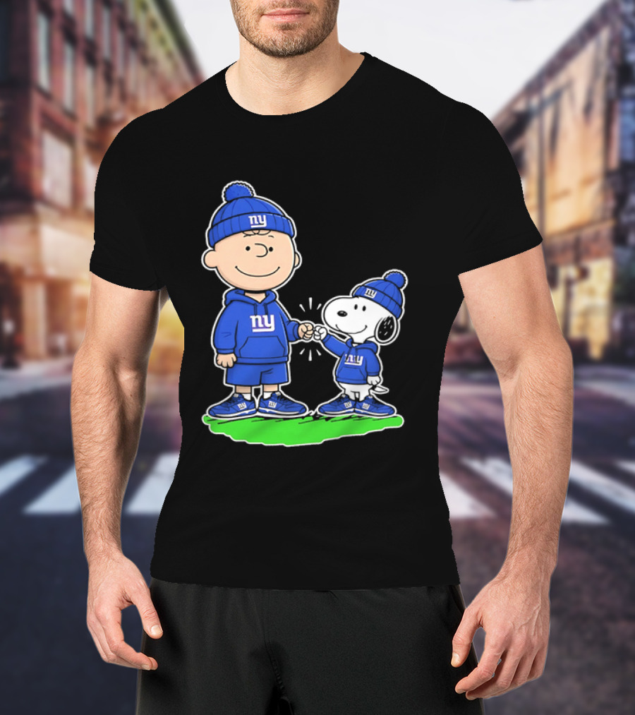 Snoopy And Charlie Brown NY Giants NFL Collaboration T-Shirt