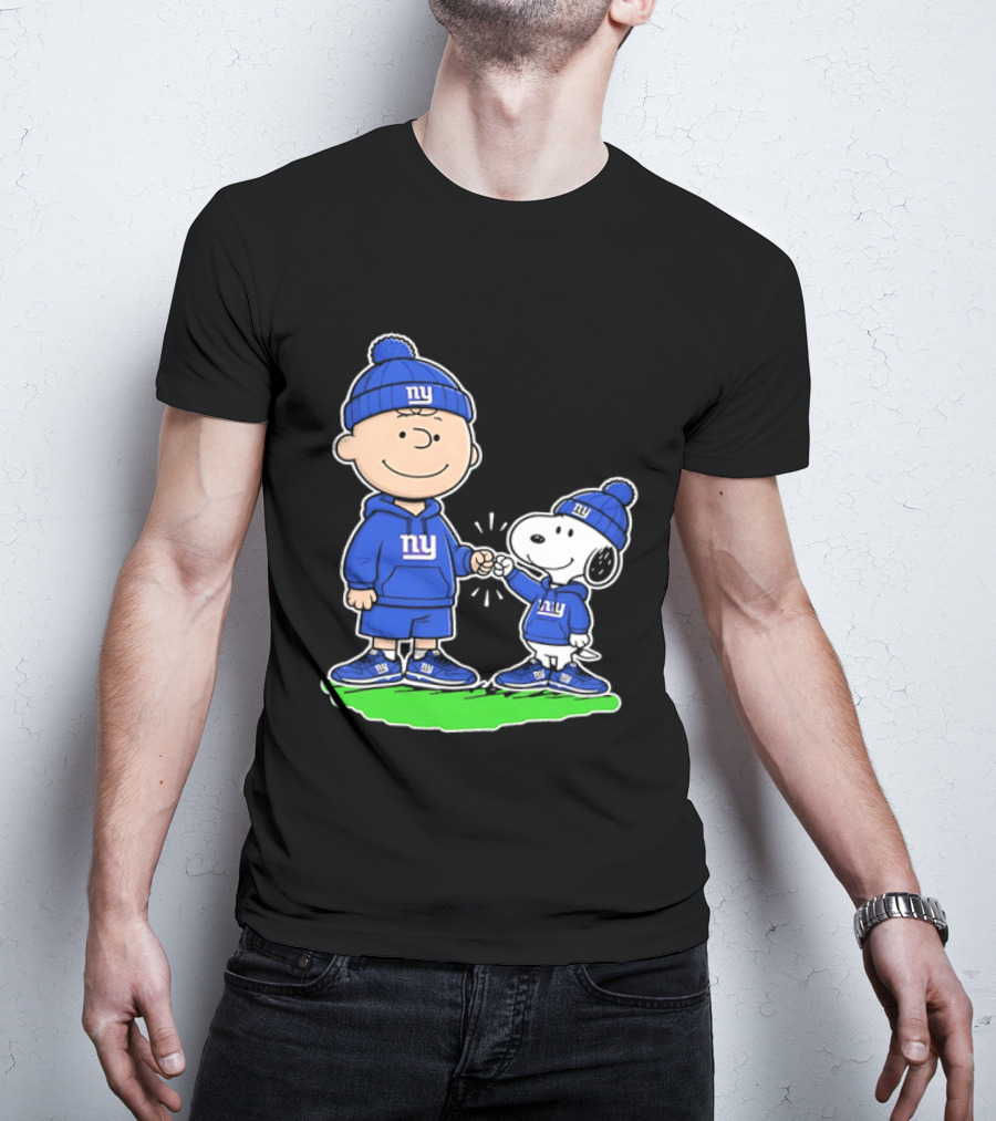 Snoopy And Charlie Brown NY Giants NFL Collaboration T-Shirt