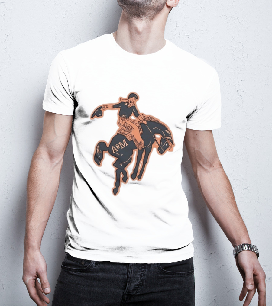 Texas A&M Aggies College Station Vintage Cowboy Riding A&M Horse T-Shirt