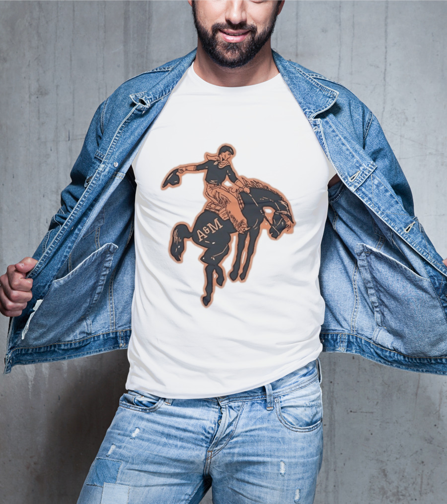 Texas A&M Aggies College Station Vintage Cowboy Riding A&M Horse T-Shirt