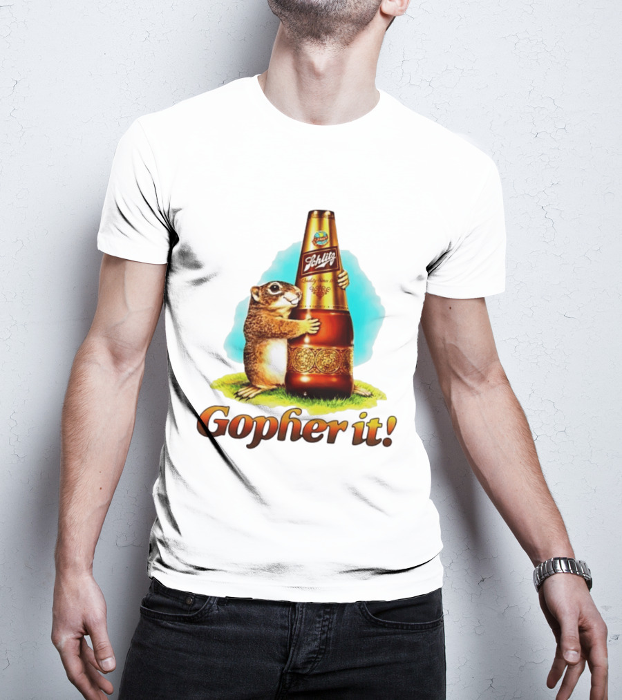 Schlitz Beer Gopher It Bottle Hugging Squirrel Vintage Advertising T-Shirt
