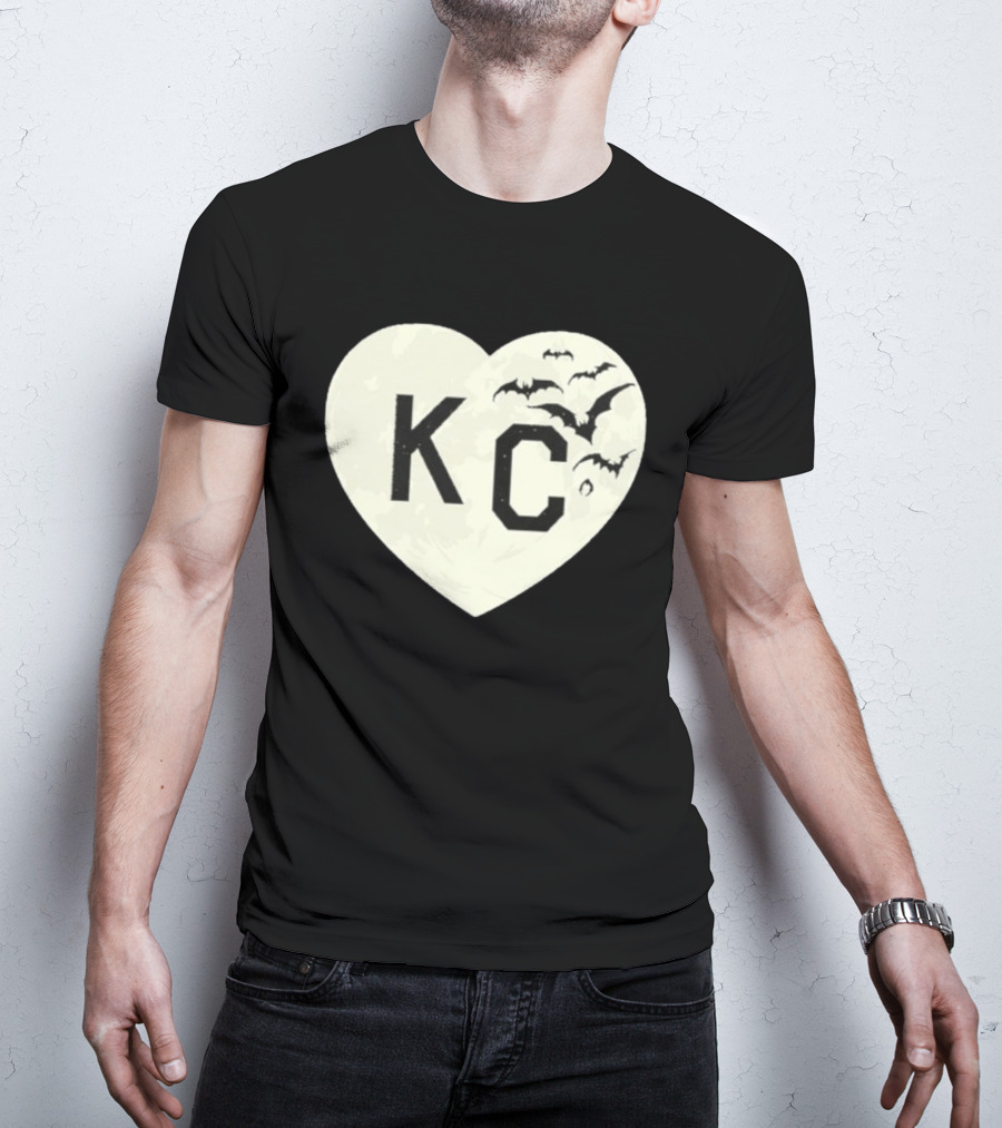 Kansas City KC Heart Moon Bats T-Shirt