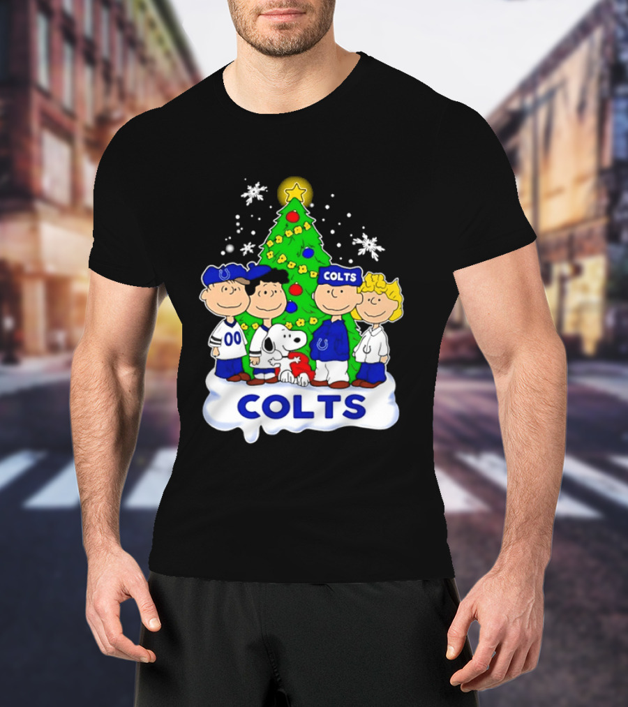 Peanuts Characters Indianapolis Colts Christmas Tree Snoopy Woodstock Snowflakes T-Shirt
