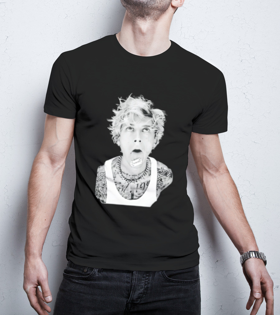 Machine Gun Kelly 1990 Blonde Hair Razor Tongue Tattoo Styling T-Shirt