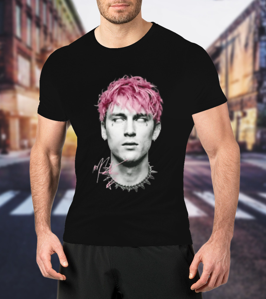 Machine Gun Kelly Pink Hair Spiked Choker Monochrome Signature T-Shirt