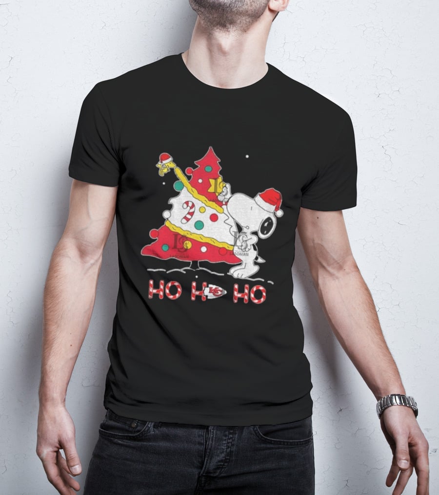 Kansas City Chiefs Snoopy Woodstock Christmas Tree Ho Ho Ho 2026 T-Shirt