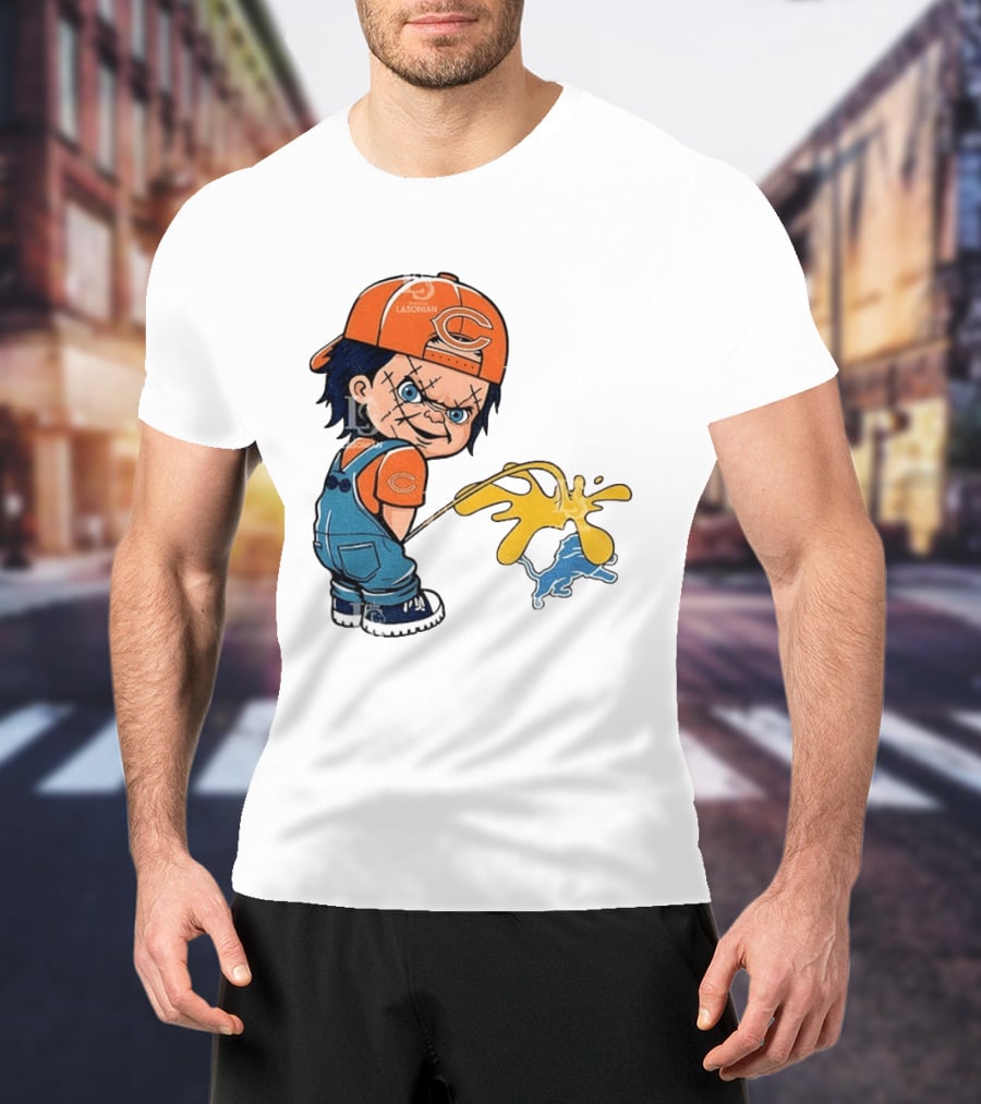 Chicago Bears Chucky Piss On Detroit Lions Rivalry Meme T-Shirt