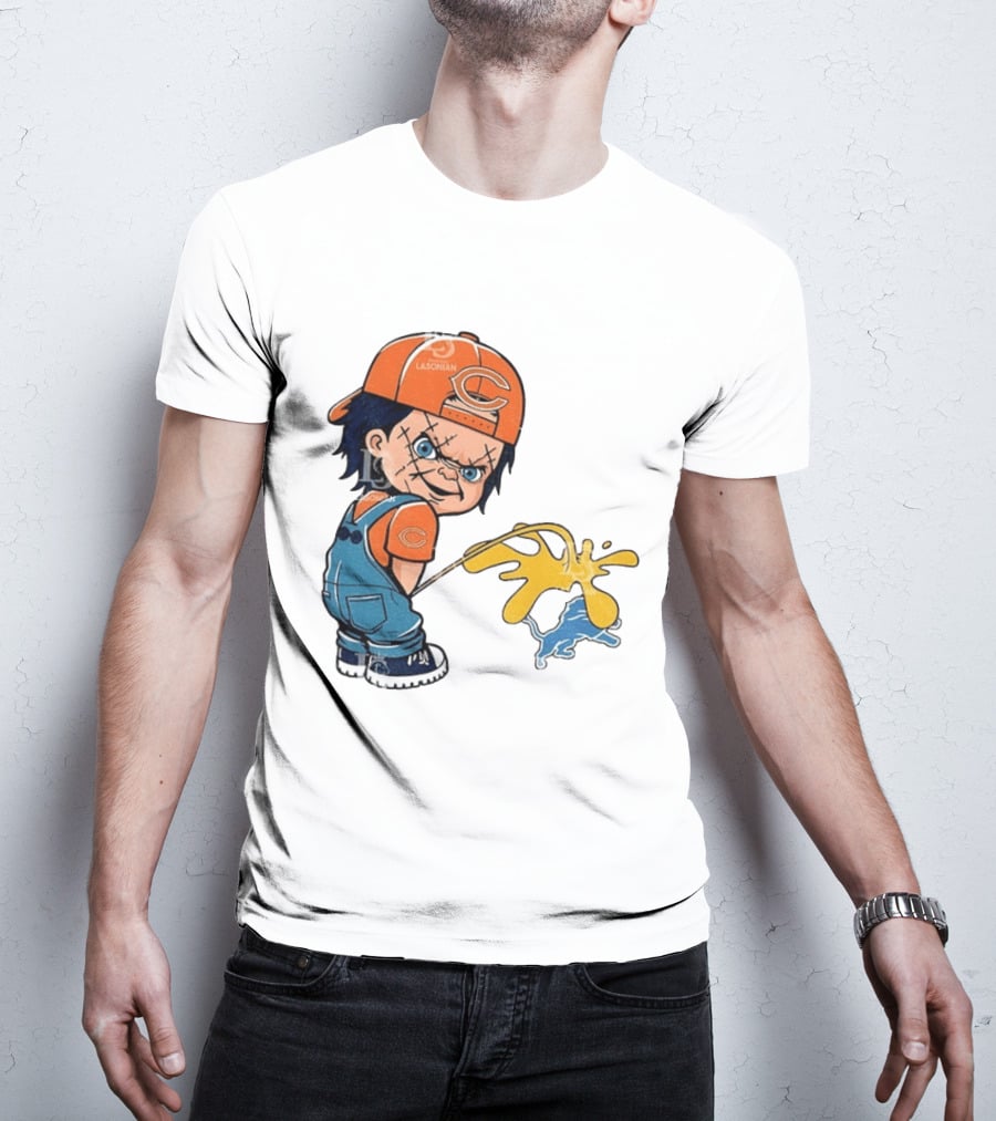 Chicago Bears Chucky Piss On Detroit Lions Rivalry Meme T-Shirt