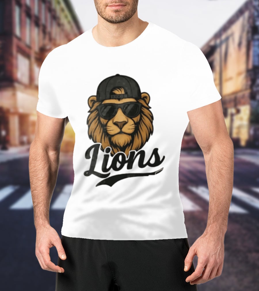 Detroit Lions Cool Lion Wearing Shades And Cap T-Shirt