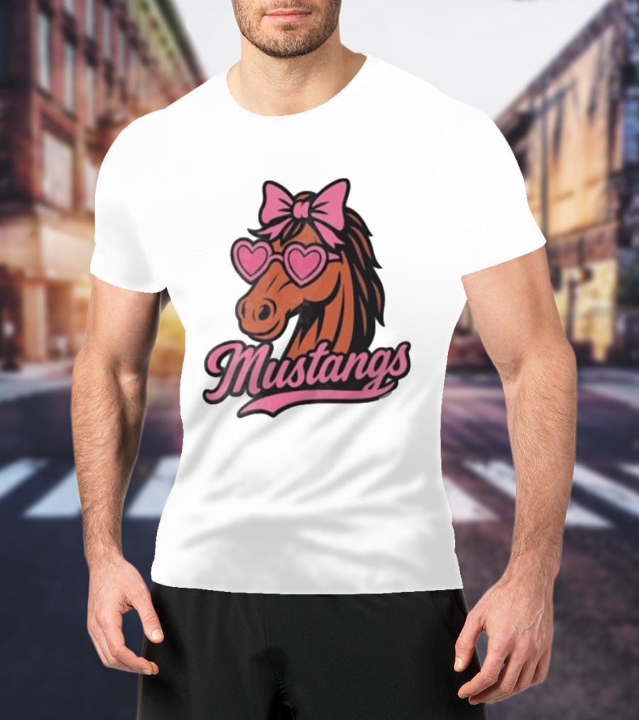 Mustangs Horse Pink Bow Heart Sunglasses T-Shirt