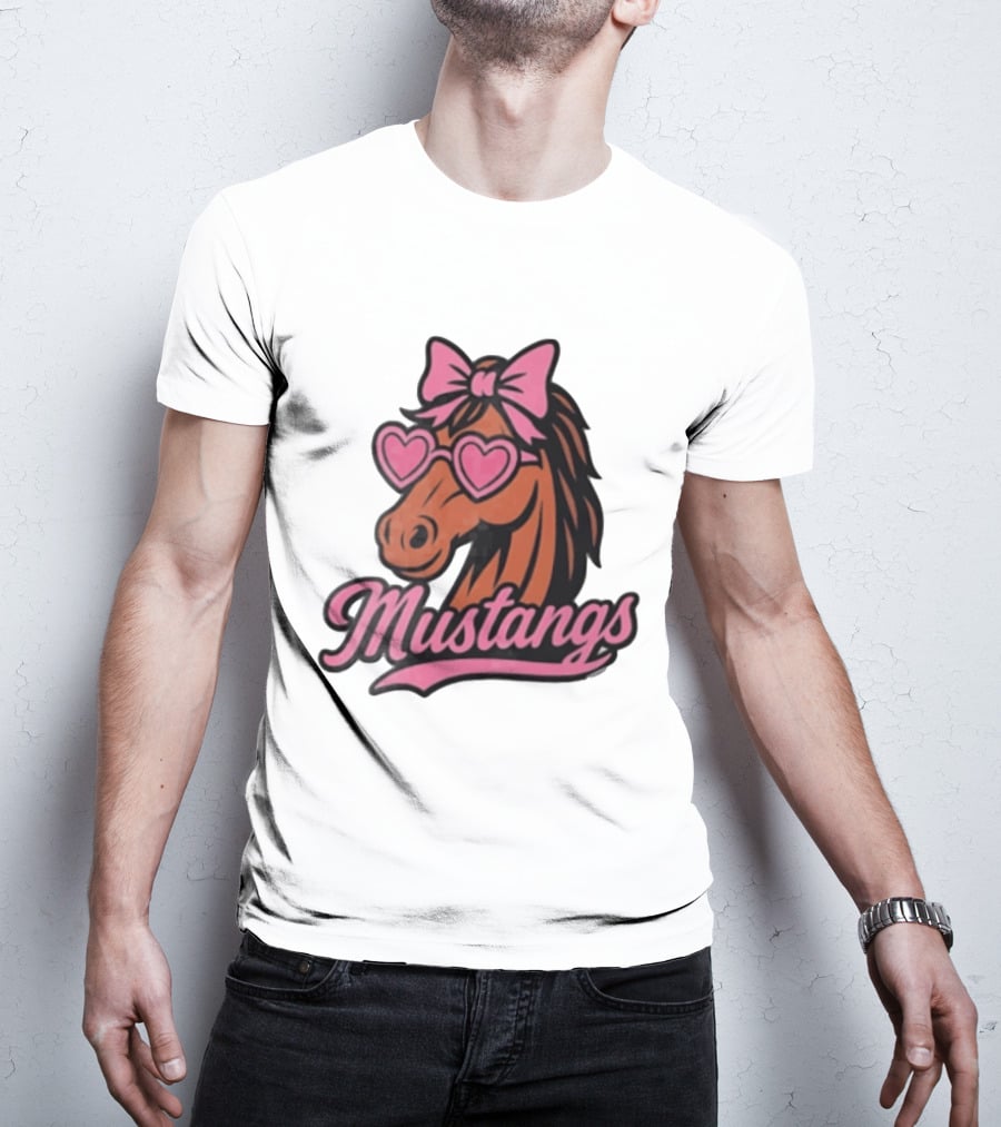 Mustangs Horse Pink Bow Heart Sunglasses T-Shirt
