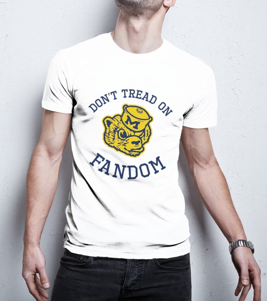 University Of Michigan NCAA Basketball Don't Tread On Fandom Yellow Wolverine M Hat T-Shirt