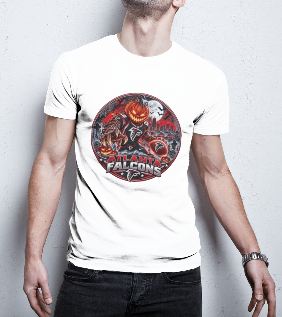 Atlanta Falcons Halloween Jack O' Lantern Football Player With City Skyline And Bats T-Shirt