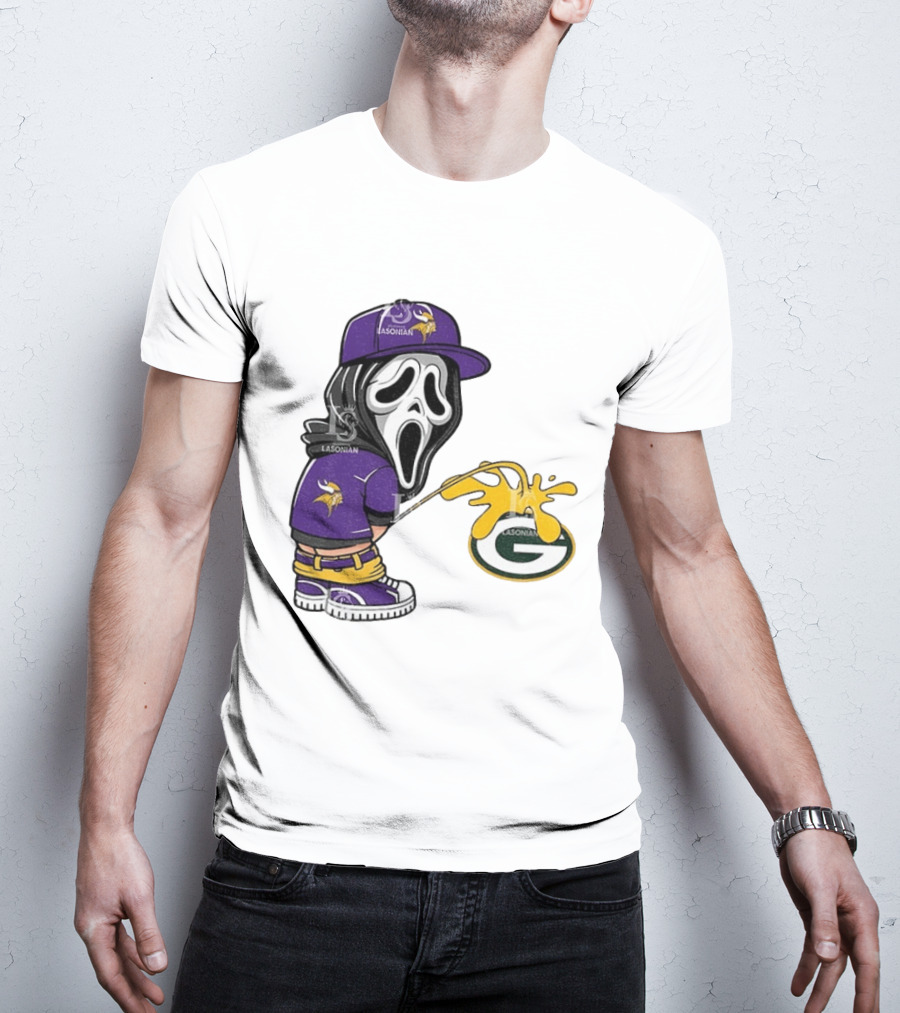 Minnesota Vikings Ghostface Piss On Green Bay Packers T-Shirt