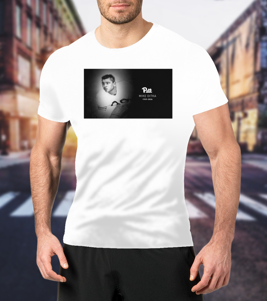 Pitt Remembers Football Icon Mike Ditka 1939 2026 T-Shirt