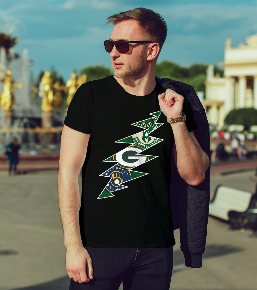 Green Bay Packers Milwaukee Brewers Milwaukee Bucks Grateful Dead Lightning Bolt T-Shirt