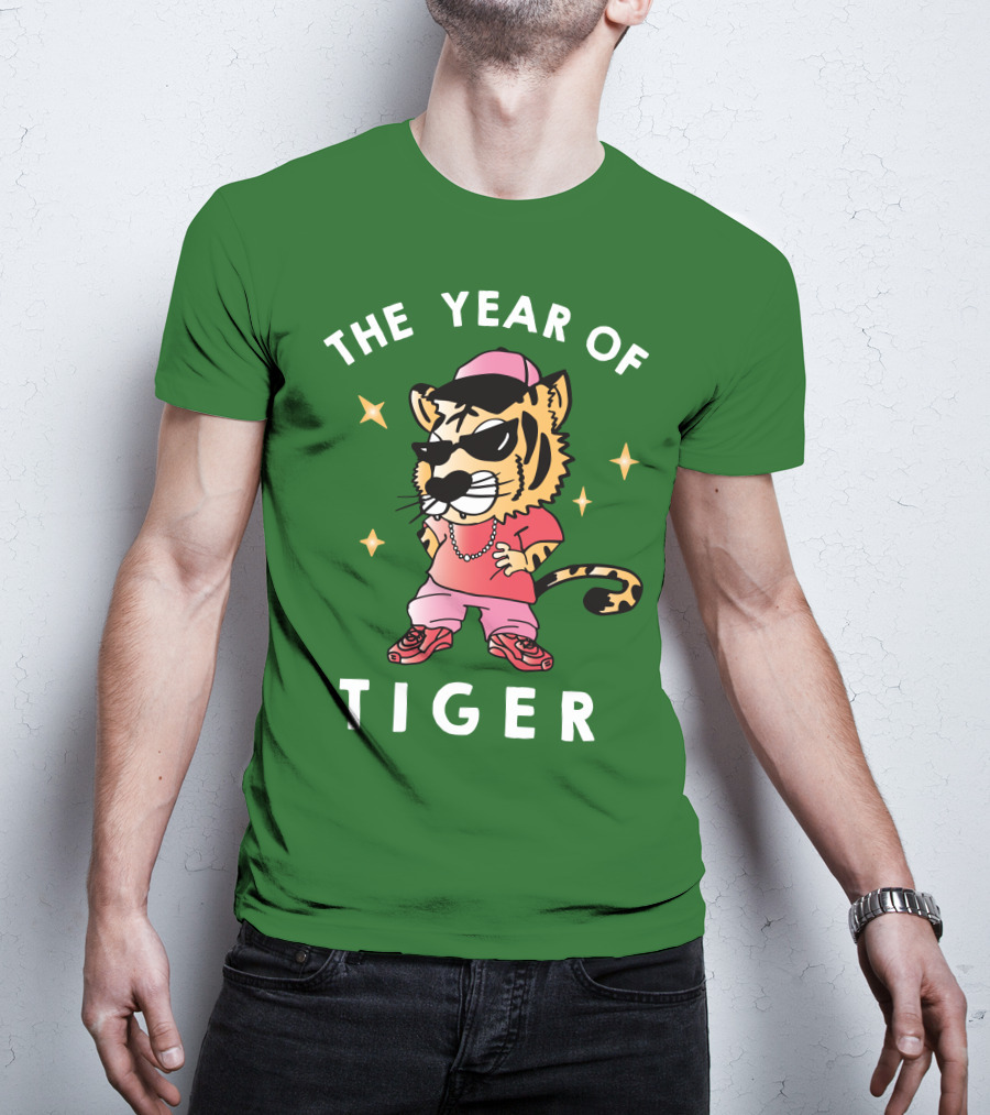 THE YEAR OF TIGER Hip Hop Style Cartoon Tiger Wearing Sunglasses And Chain T-Shirt
