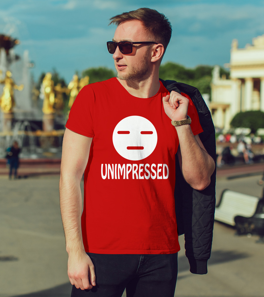 Unimpressed Mood Icon Carol Anne Talks Comics T-Shirt